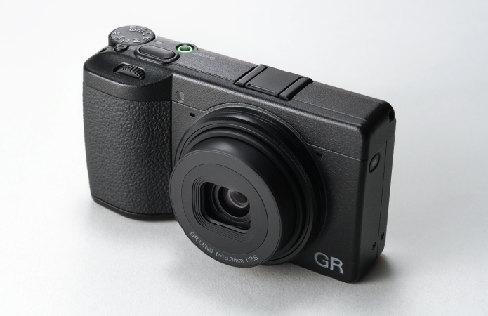 Ricoh GR IV